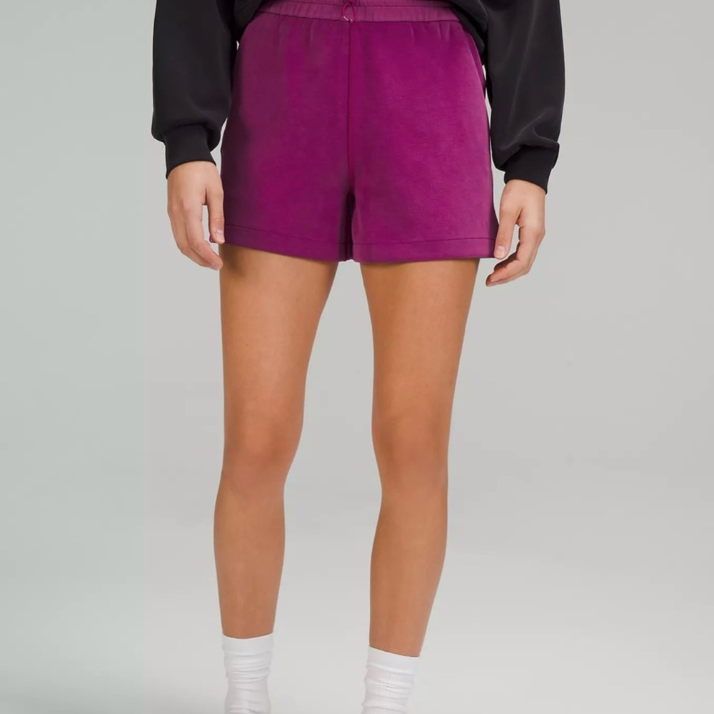 Lululemon Softstreme High-Rise Short